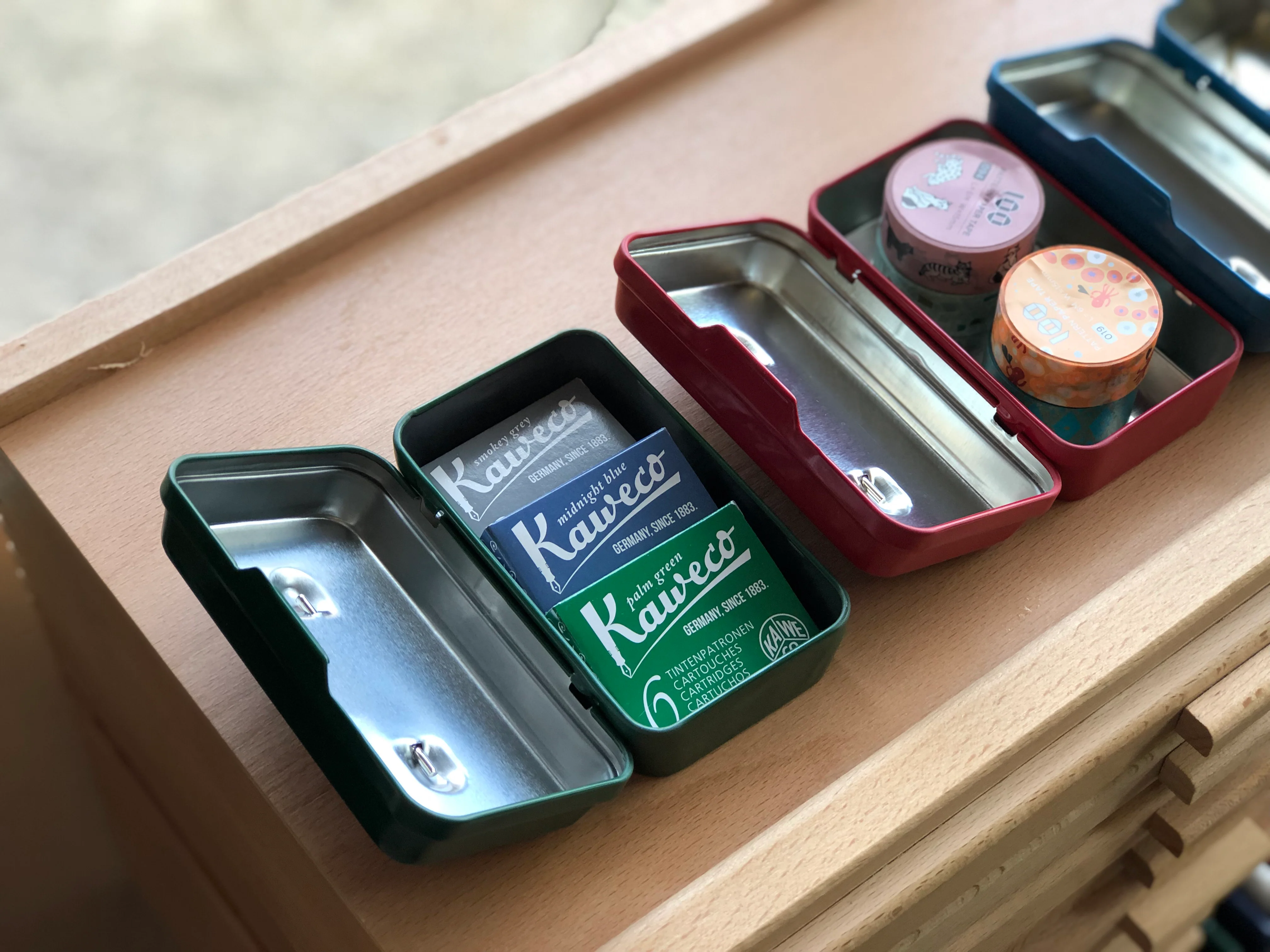 Hightide Tiny Container - Red - Image 3