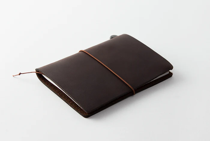 TRAVELER's Notebook - Passport Size - Brown - Image 6