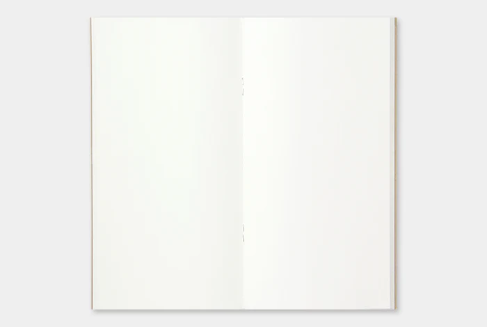 TRAVELER's Notebook - Regular Size - Black - Image 4