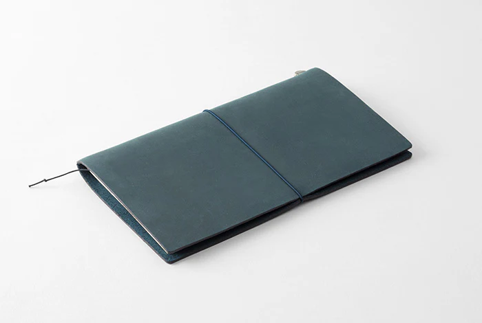 TRAVELER's Notebook - Regular Size - Blue - Image 6