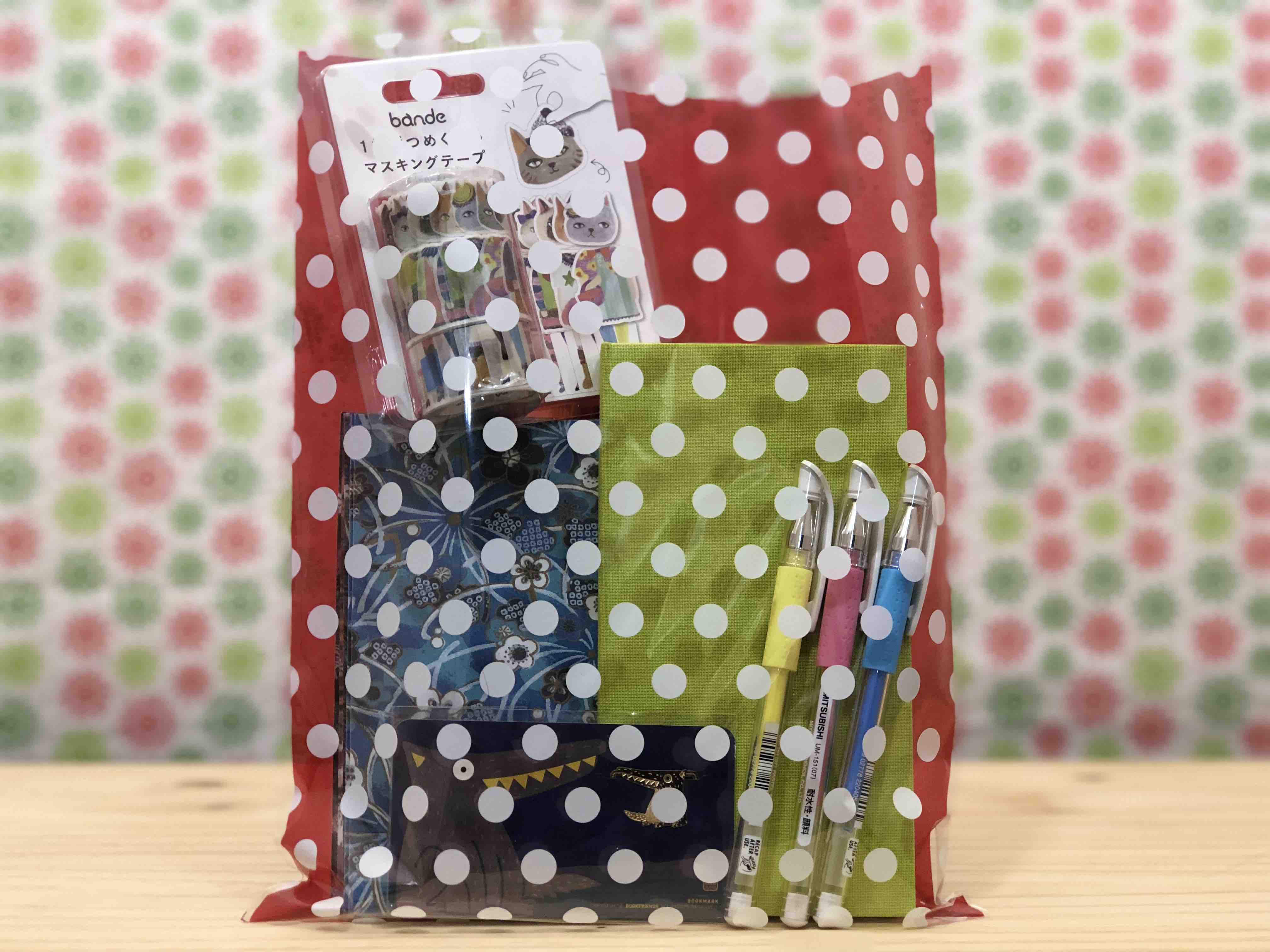 Yoseka Stationery Box - Image 6